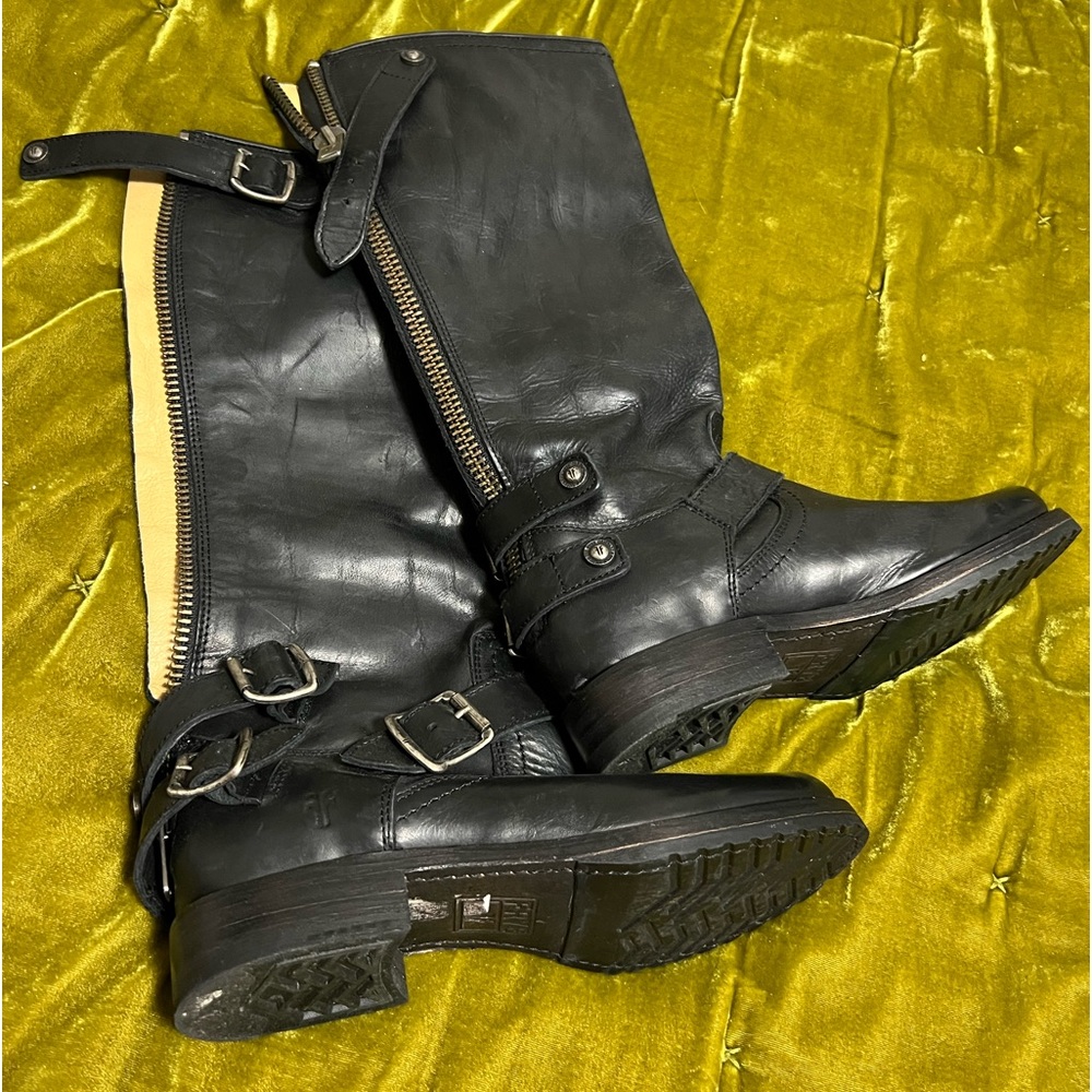 FRYE Back Zip Veronica Boots 7M